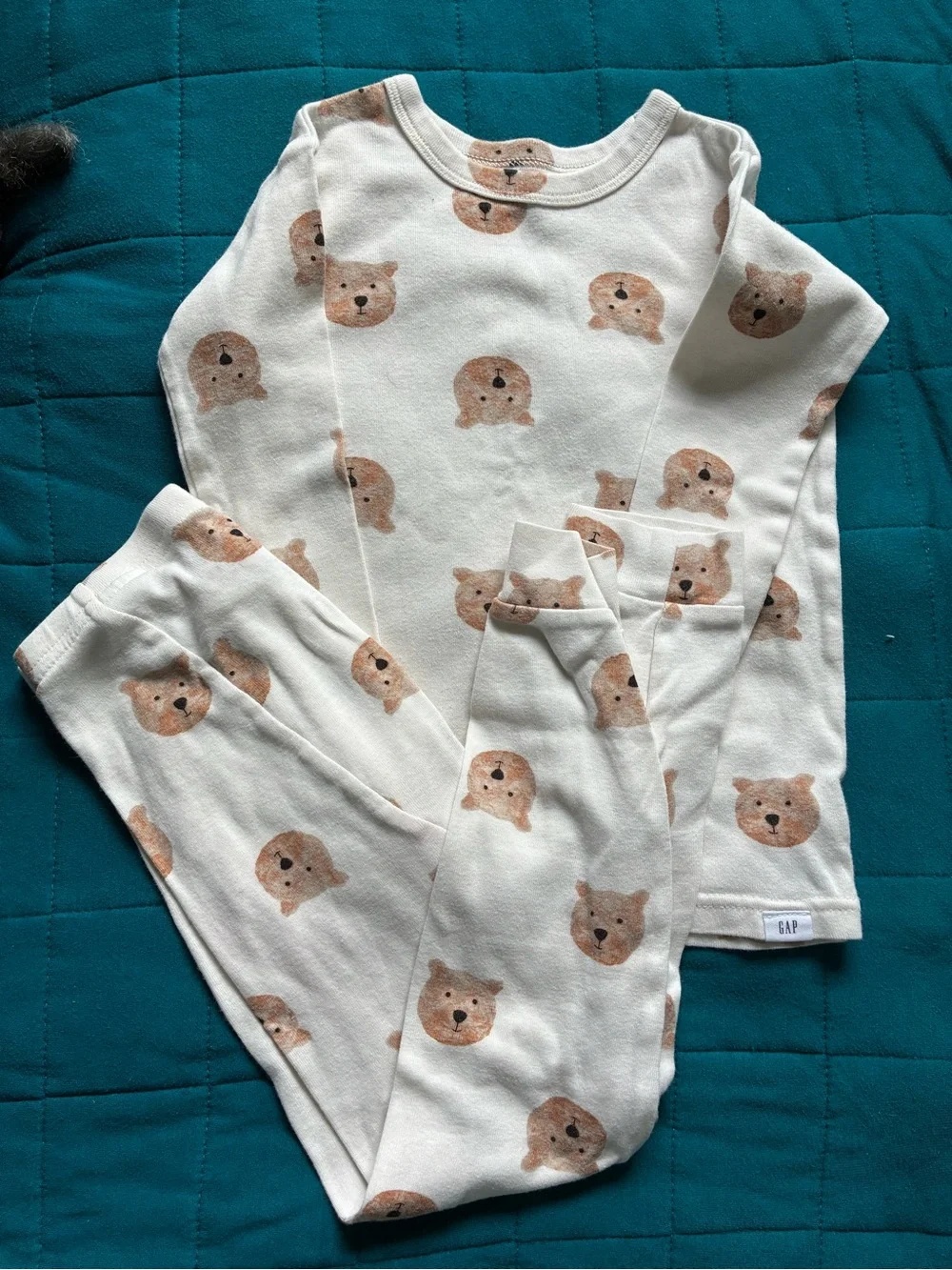 GAP Kids Cream Pajama Set with Brown Bear Faces